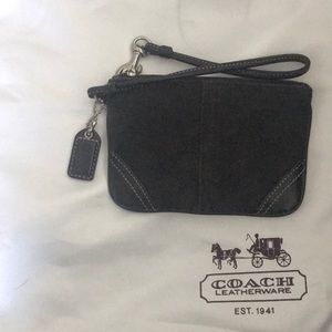 Authentic coach clutch